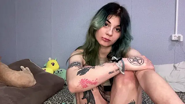 Emmibrilson ওয়েবক্যাম শো