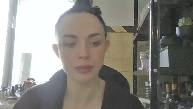 Chat +18 de Trinsy_Love ao vivo