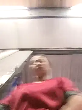 XXX chat uživo modela KinkyKit_May