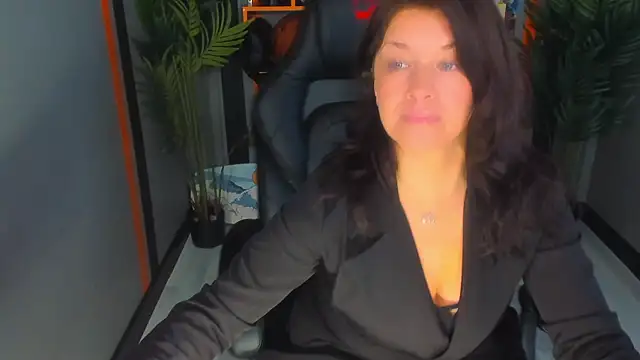 AnaMills Live XXX-chat