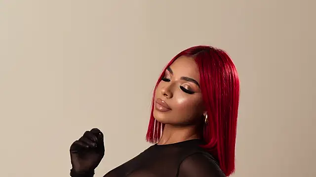 Emmily_Savage 라이브 XXX 채팅