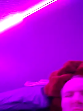 Donster907 Show in webcam