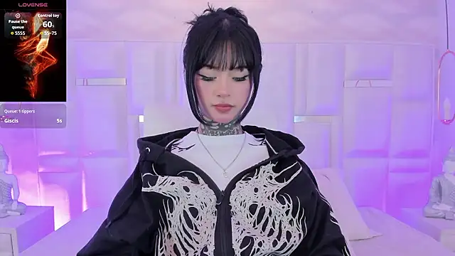 doll__bella élő XXX-chatje