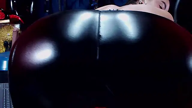 Hannamariana Chat XXX live