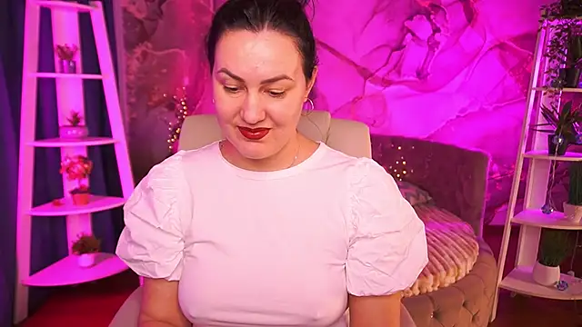 دردشة VelvetLuck الجنسية المباشرة