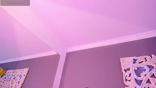 loraineblake: απευθείας συνομιλία ΧΧΧ