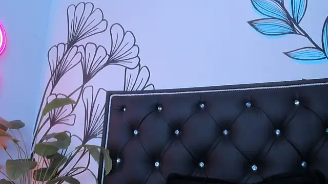 Sweet_Ariadna_: απευθείας συνομιλία ΧΧΧ