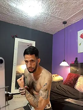 XXX chat uživo modela Karim_mansur