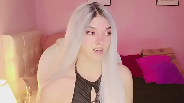 EvaEvangeline: онлайн-секс-чат