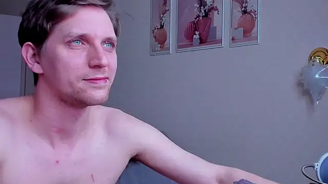 DavidAndSophie Live XXX-Chat