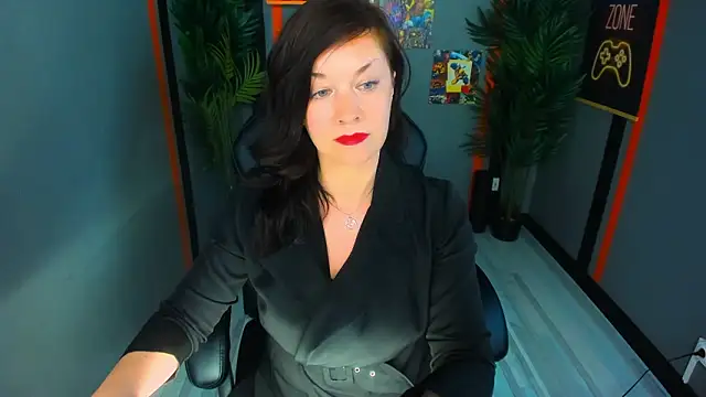 AnaMills' Live XXX Chat