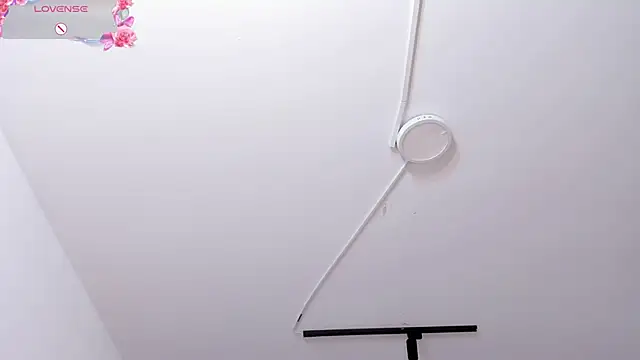 amira_cute2 Live XXX Chat