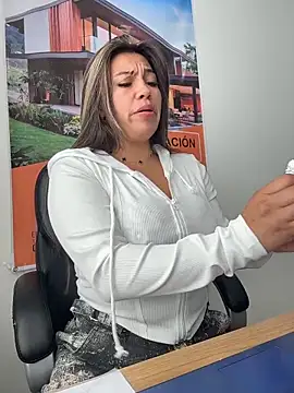 Show de LIZ-06_ na webcam