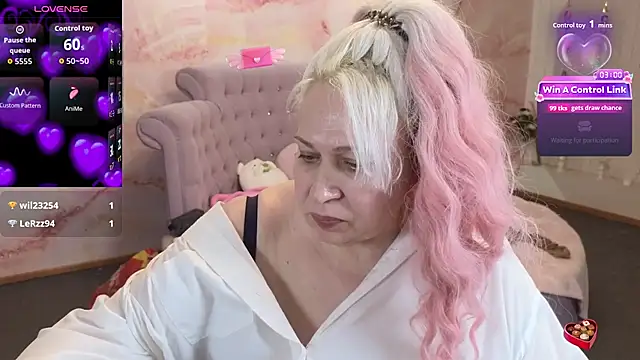 Chat XXX ao vivo de Penelope_Pinky