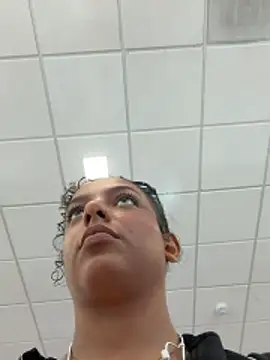 Chat +18 de allybluee777 ao vivo