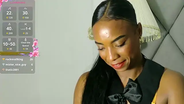 Chat XXX en directo de JadaMillss