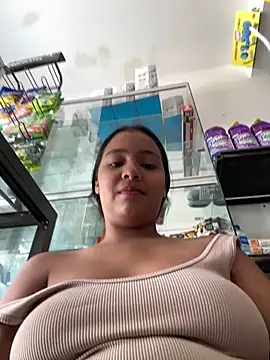 Chat XXX ao vivo de Baby_morena12