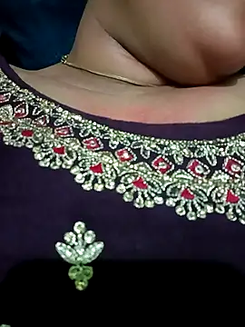 Chat XXX ao vivo de cutehoty77