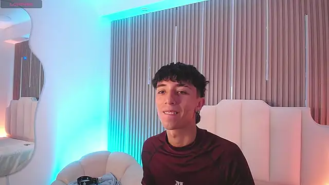 Aiden_Rivers_ 现场XXX聊天