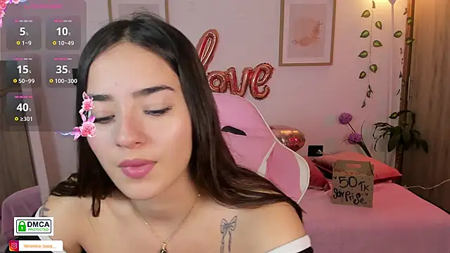 Veronica_isaza__ élő XXX-chatje