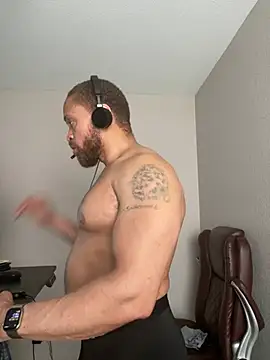 Chat +18 de Fathero1time ao vivo