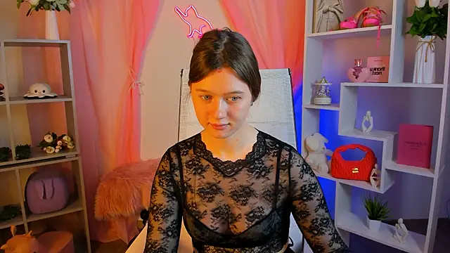 CelestineMauriac's Live XXX Chat