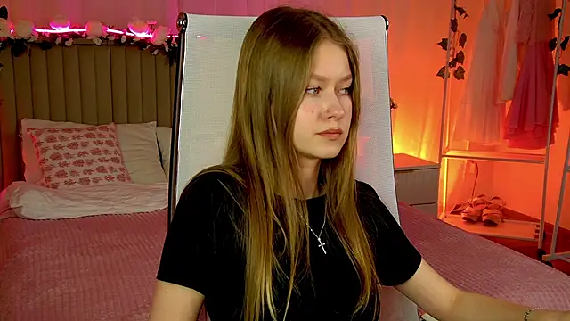 EveMundie's Live XXX Chat