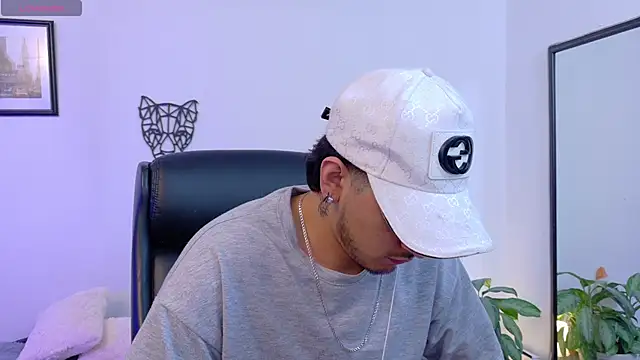 Elian_savoy 网络视讯表演