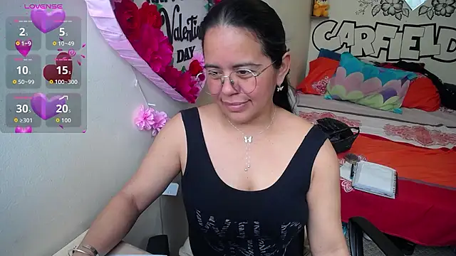XXX chat uživo modela Miss__kendra_