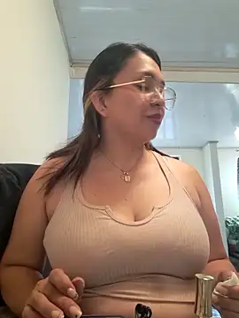 عرض كام ISABELLA-24_