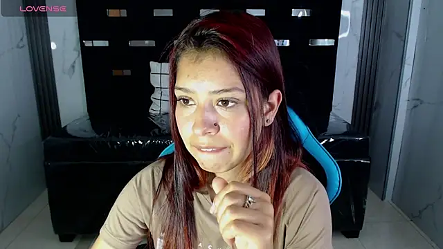 Show de Sophirose_a na webcam