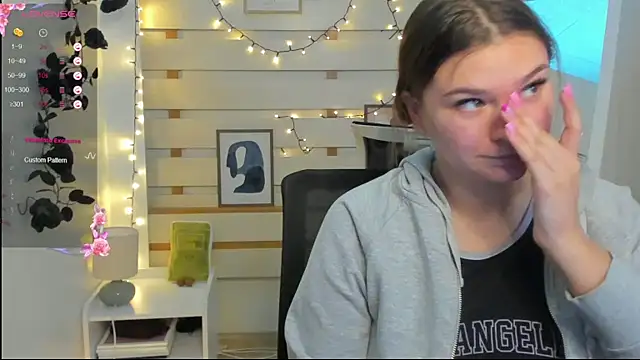 Josephine_Kiss 现场XXX聊天