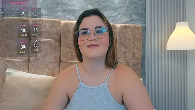 Chat +18 de zoe_hugeboobs ao vivo