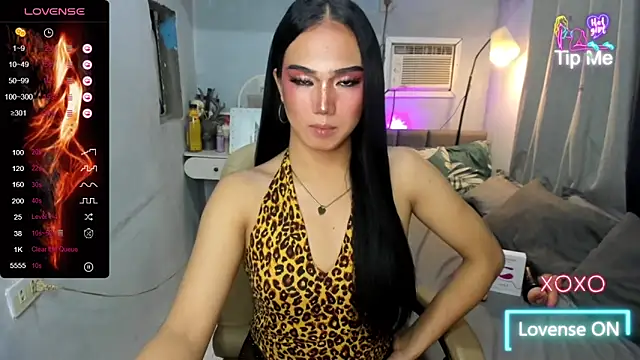 Show modela goddessyuki na web-kameri