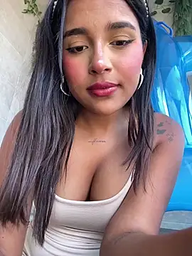 Mariangel_11's Live XXX Chat