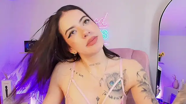 Czat XXX na żywo – Alice_Vixen