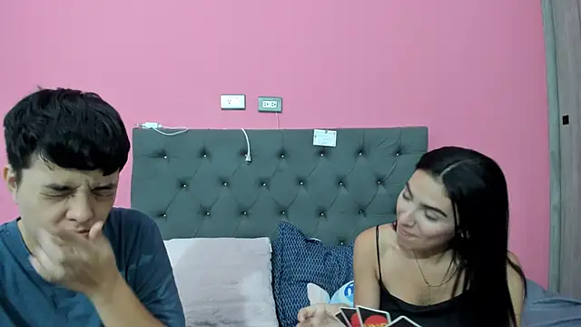 ariloe_quintero's Live XXX Chat