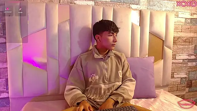 Chat XXX en directo de osamu_tay