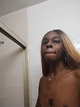 XXX chat uživo modela Jasmine_FullsShine