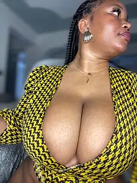 RoyalVibeXO's Webcam Show