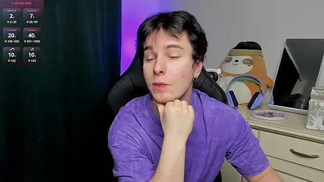 Vincent_Strong Live XXX-chat