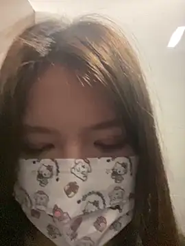 Momochen8839 Show Webcam