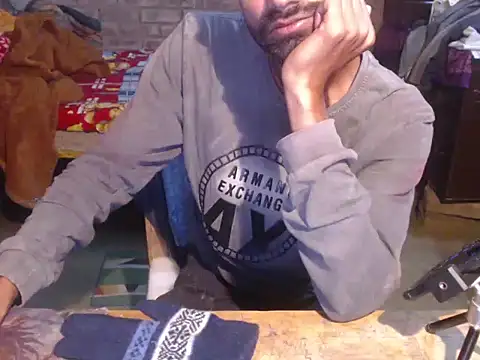 ThethunderPoのライブXXXチャット