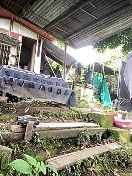 JE1999_28 Live XXX-Chat