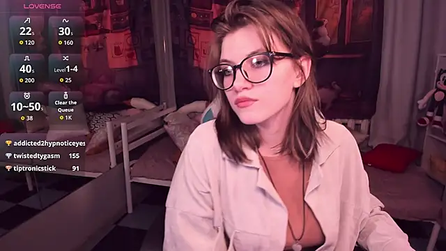 دردشة CathyAdams الجنسية المباشرة