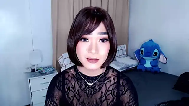 AsianHugeWildSaussage 在線直播表演