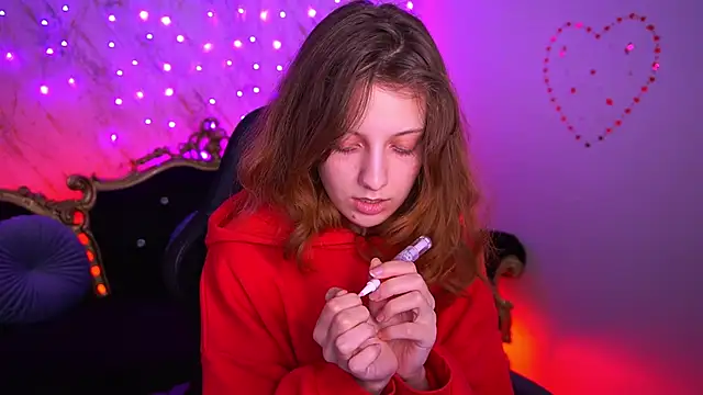 Chat XXX en directo de CuteeFoxy