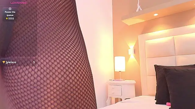 TracyDavis_: онлайн-секс-чат