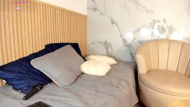 XXX chat uživo modela Fyre_divine