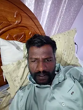 Paramkeerthi webkamerás műsora